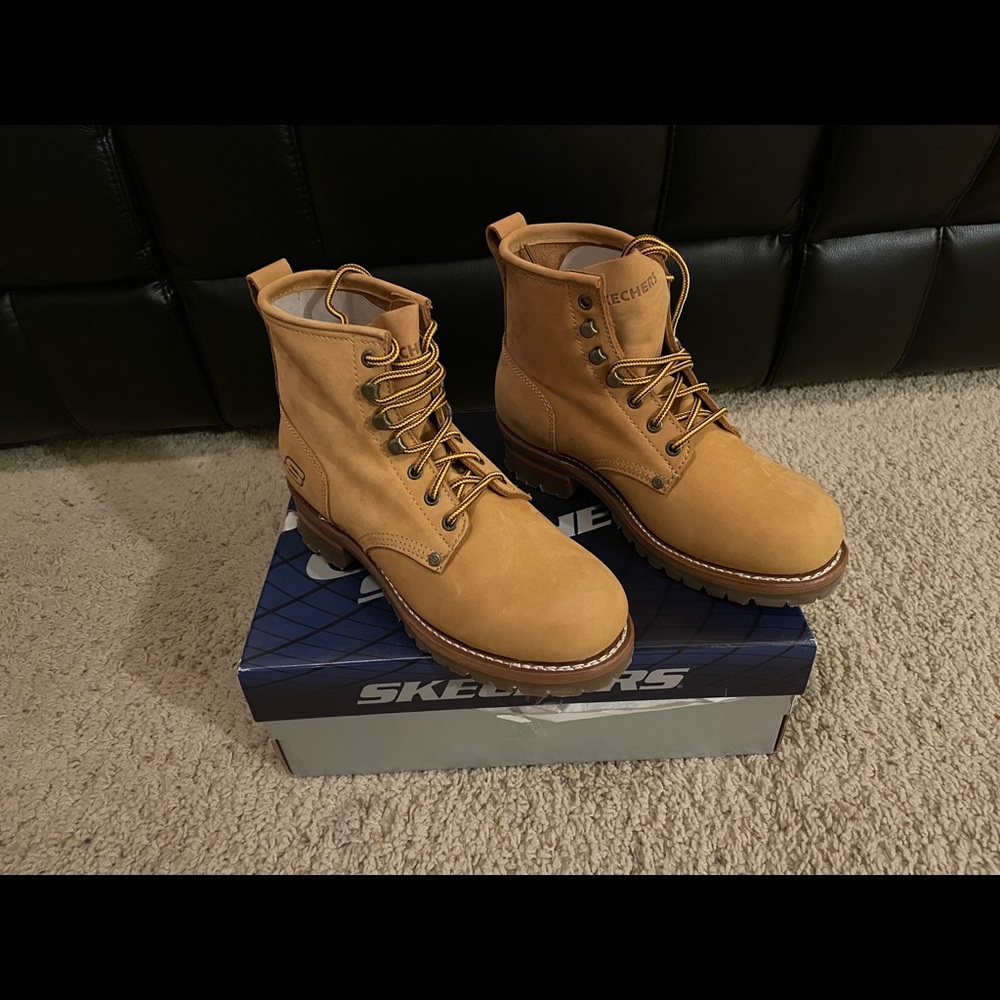 Skechers Cascades 8.5 Brand New Rare